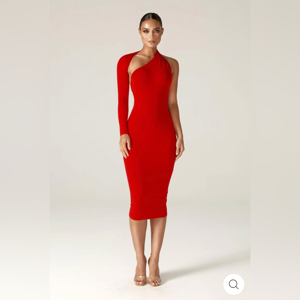 Alieva DASHA MODERN DRESS (RED): one sleeve dress